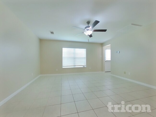 Foto del edificio - 524 Red Dusk Paint Dr