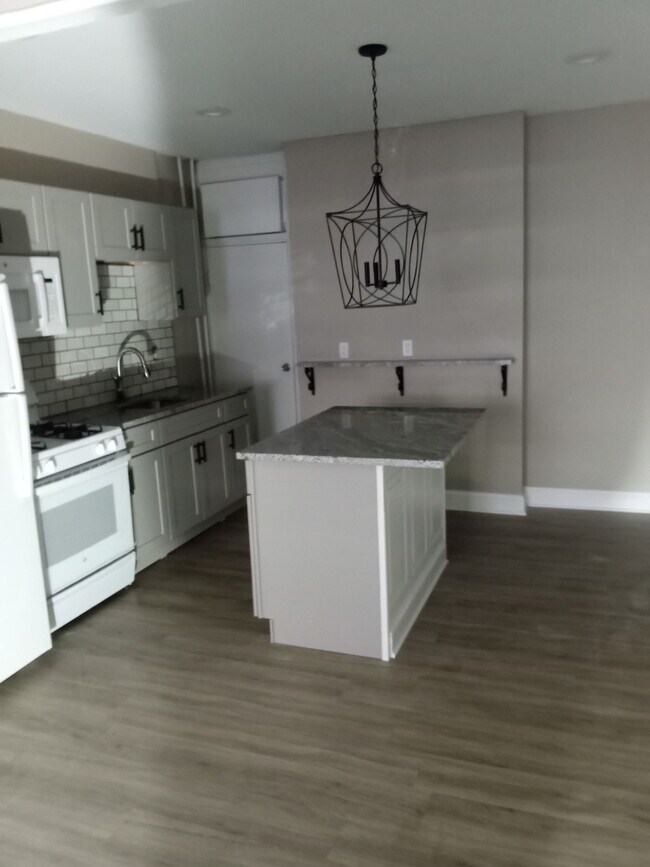 Foto del edificio - 2222 S 15th St