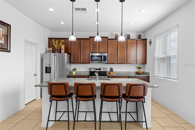 Building Photo - 5640 Camilla St