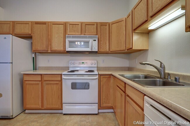 Foto del edificio - South Anchorage Condo with Washer/Dryer and Garage