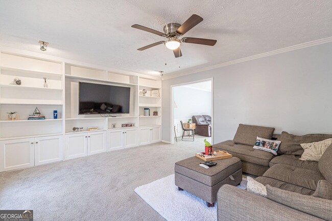 Building Photo - 1069 Bramwell Ln