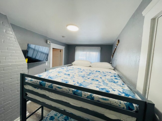 Foto del edificio - 439 N Grandview Ave