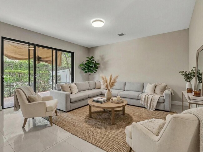 Foto del edificio - 20973 NW 1st Dr