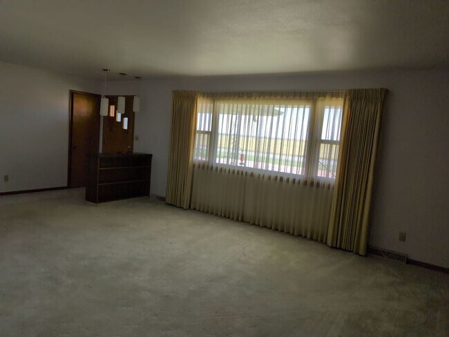Foto del edificio - Beautiful Country Living 2 bed 1.5 bath