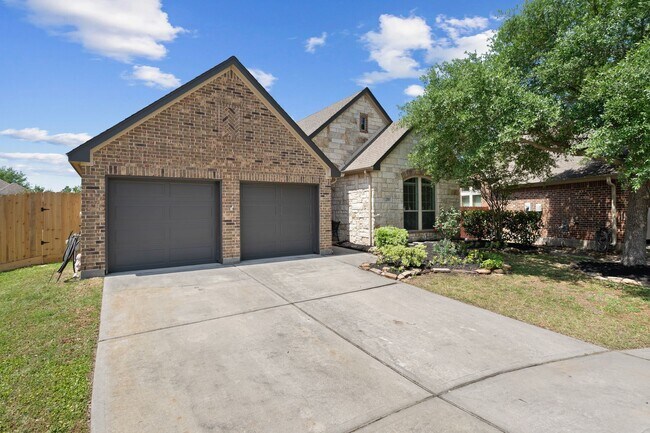Foto del edificio - 2707 Oak Pass Ct