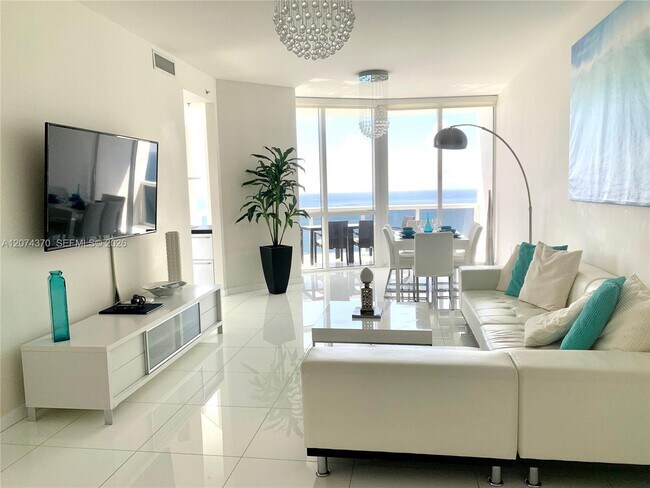 Building Photo - 18201 Collins Ave