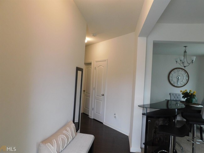 Foto del edificio - 7190 Walton Reserve Ln