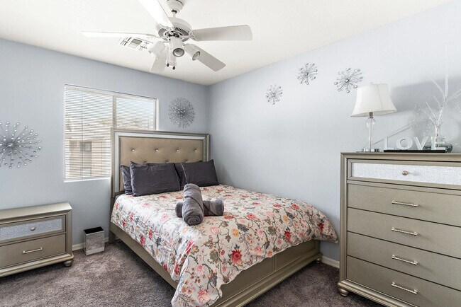 Foto del edificio - 4301 N 21st St