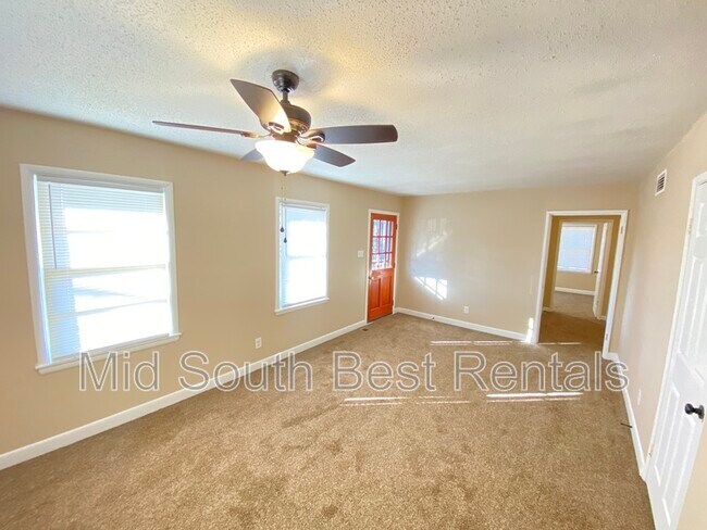 Foto del edificio - 3326 Ashland St
