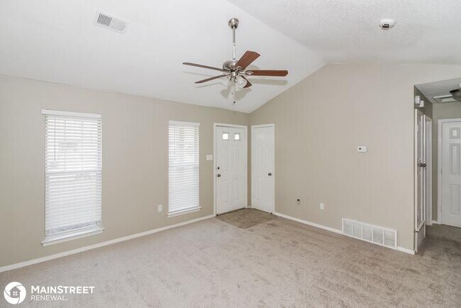 Building Photo - 10737 Oak Leaf Dr, Olive Branch, MS 38654