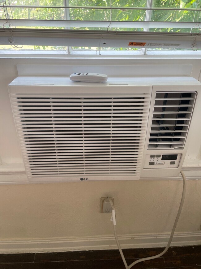 Foto del edificio - 2030 Bissonnet St