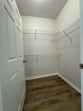 Building Photo - Westshore Palms