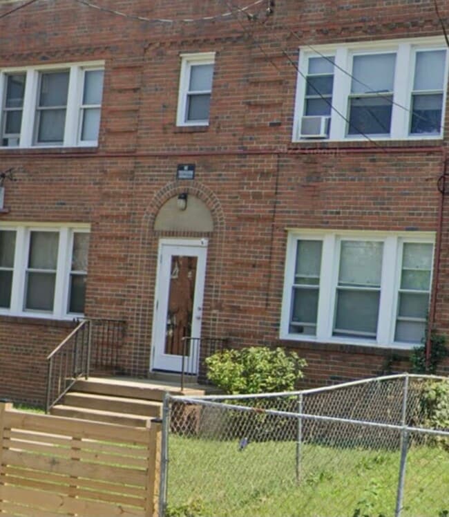 Building Photo - 5021 1st St NW