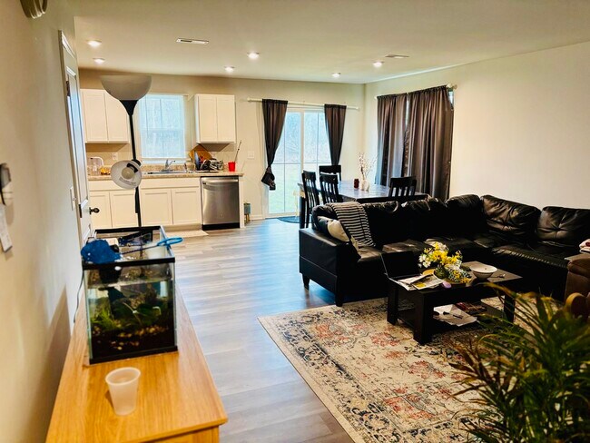 Foto del edificio - 107 Grant Blvd