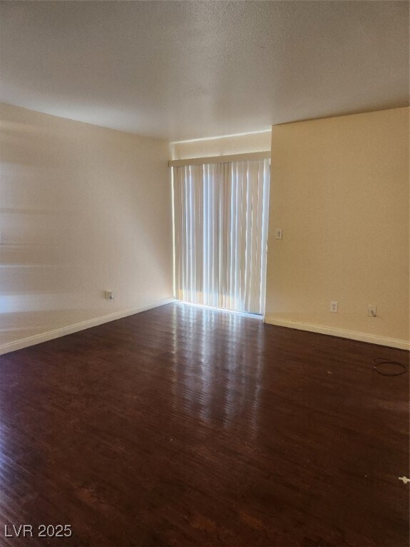 Foto del edificio - 2966 Juniper Hills Blvd
