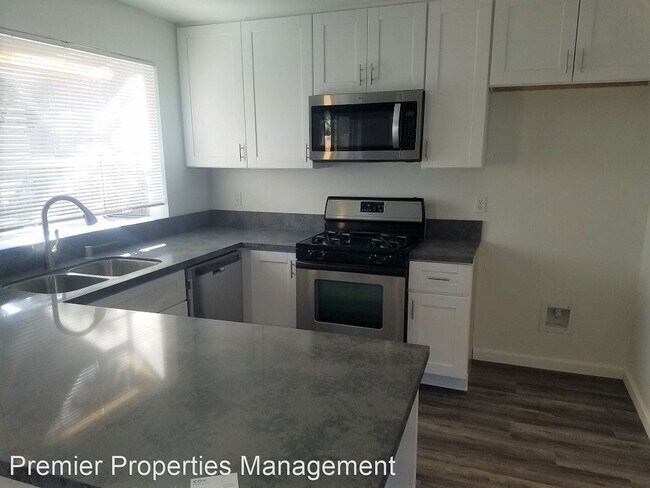 Building Photo - 3 br, 2.5 bath House - 2194 Bluehaven Ct