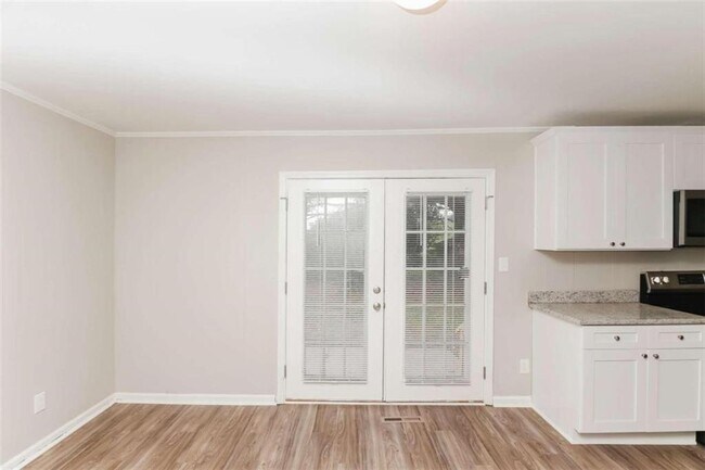Building Photo - 1511 Virginia Pl