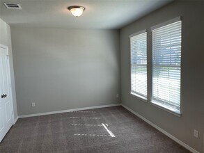 Building Photo - 24807 Oakheath Arbor Ln