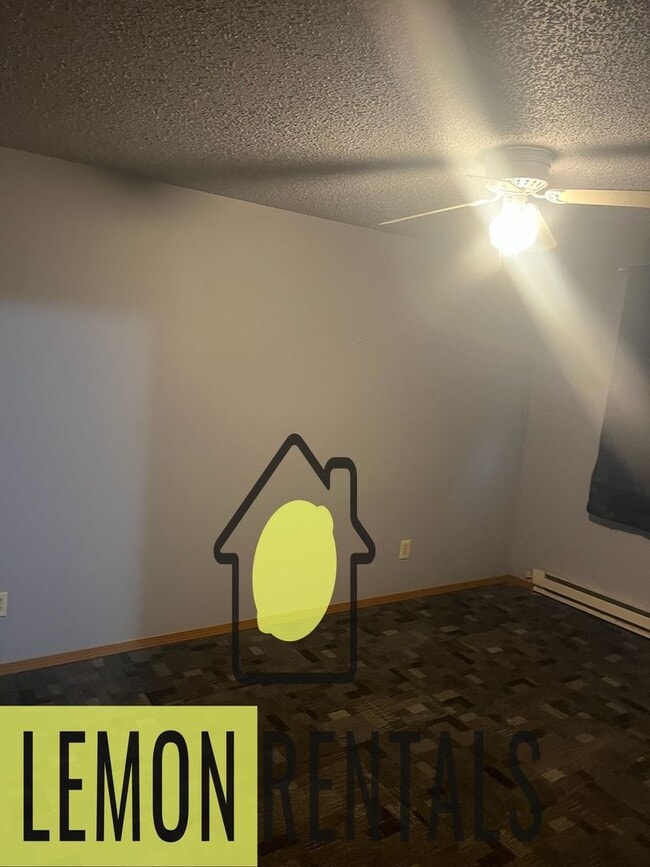 Foto del edificio - 3 bedroom house for rent $1,100.00 per month