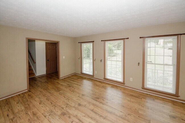 Foto del edificio - 4033 Scenic Mountain Dr SW