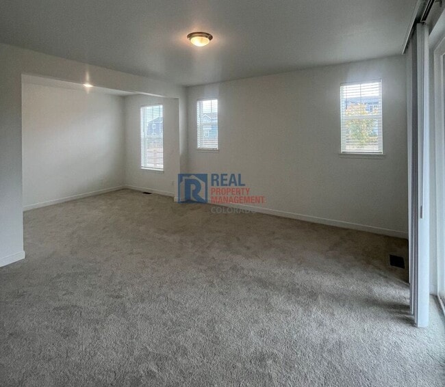 Foto del edificio - 1815 Myron Ct