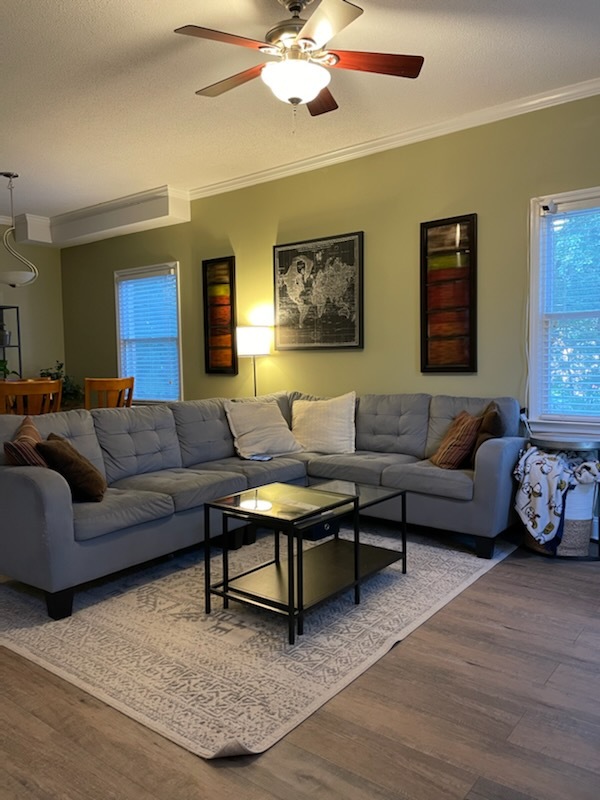Den / Dining Room Open Concept - 385 Old Epps Bridge Road