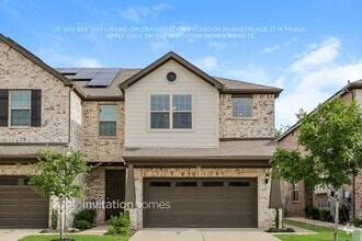 Building Photo - 762 Bonnet Trl