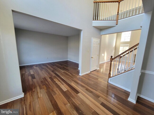 Building Photo - 155 Addison Ln
