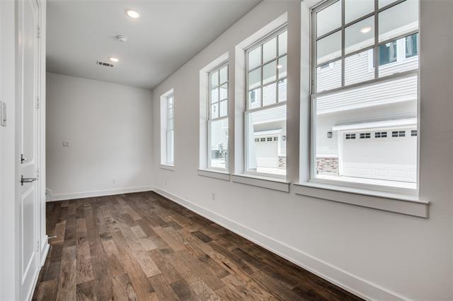 Building Photo - 645 N Tyler St