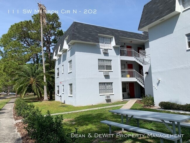 Building Photo - 111 SW Madison Cir N