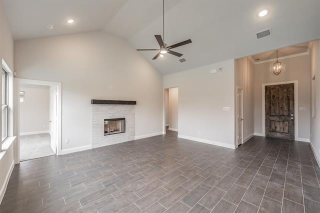 Foto del edificio - 224 Gardenia Dr