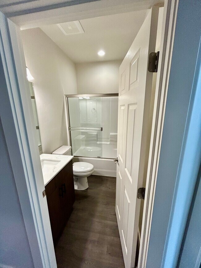 Foto del edificio - 61507 White Tail St