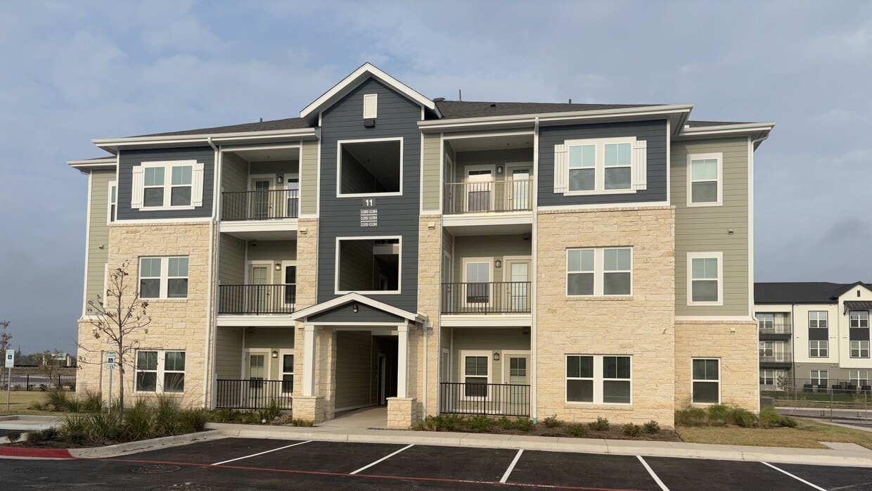 Primary Photo - Santiago Estates