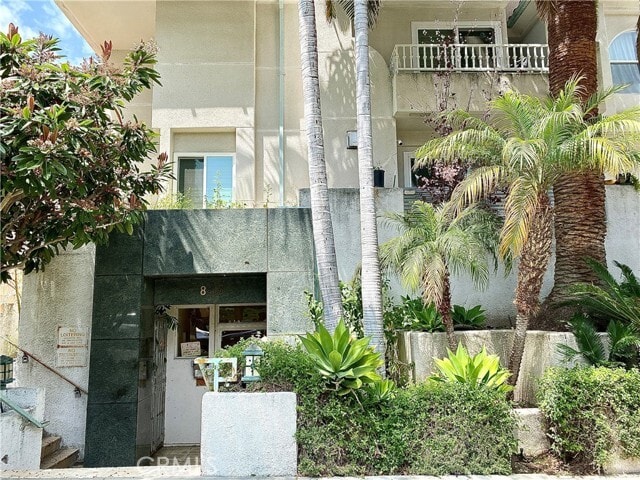 Building Photo - 845 S Plymouth Blvd