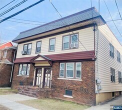 Building Photo - 741-743-743 Hamilton St