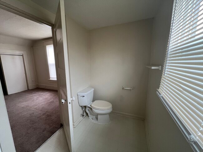 Foto del edificio - 801 8th St NE