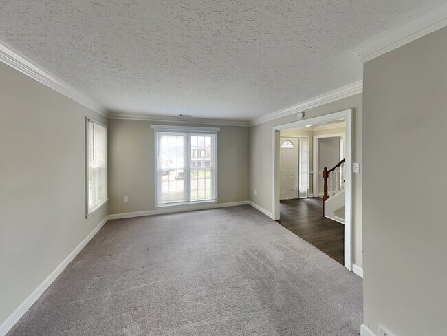 Foto del edificio - 344 Locust Grove Dr