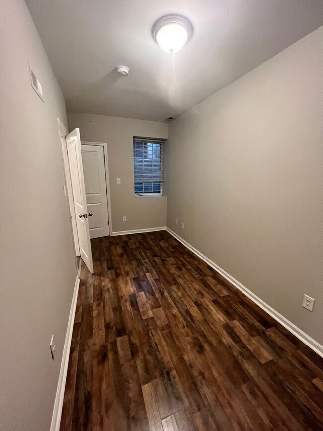 Foto del edificio - 2108 N 17th St
