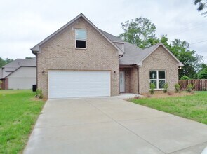 Building Photo - 11509 Andrew Way