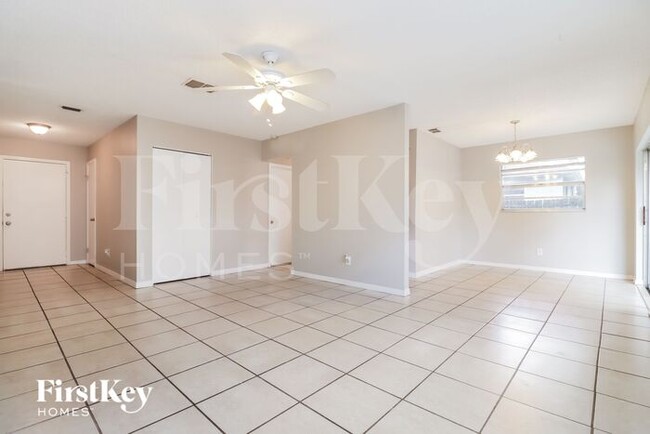 Building Photo - 6816 N 47th St
