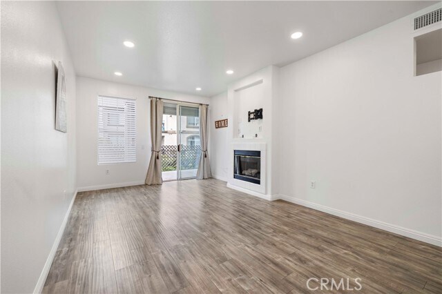 Building Photo - 265 Chaumont Cir