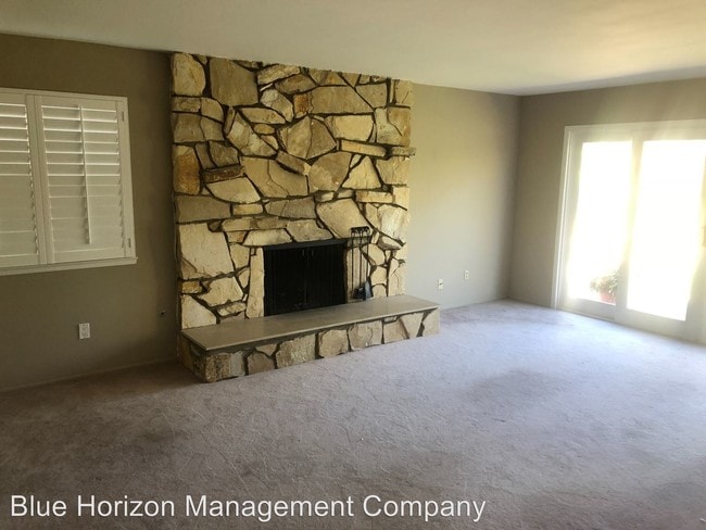 Building Photo - 4 br, 2 bath House - 2436 Calle Andalucia