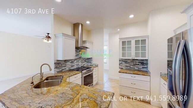 Foto del edificio - 4107 3rd Ave E