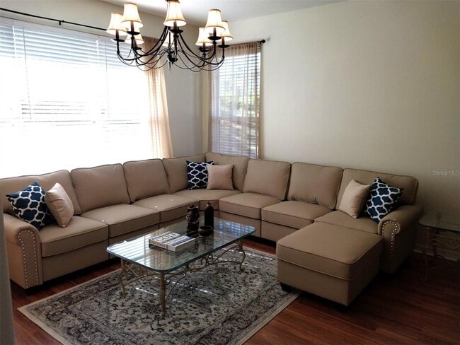 Foto del edificio - 5641 Hidden Oak Ct