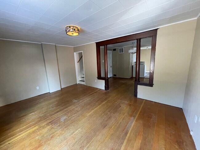 Front room into dining - 1205 S Crestline St
