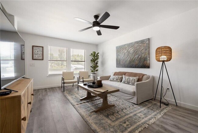 Foto del edificio - 902 Durham Pl