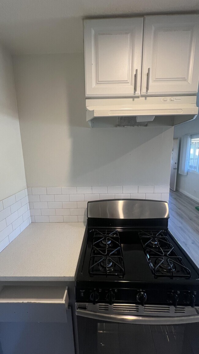 Foto del edificio - 7722 Chapman Ave