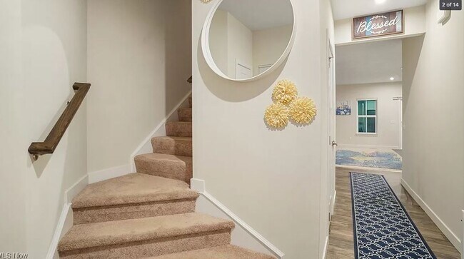 Building Photo - 1203 Meadow Run