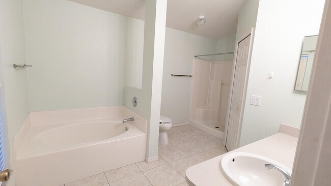 Foto del edificio - 2097 Deercroft Dr