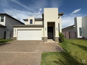 Building Photo - 1325 Chital Dr